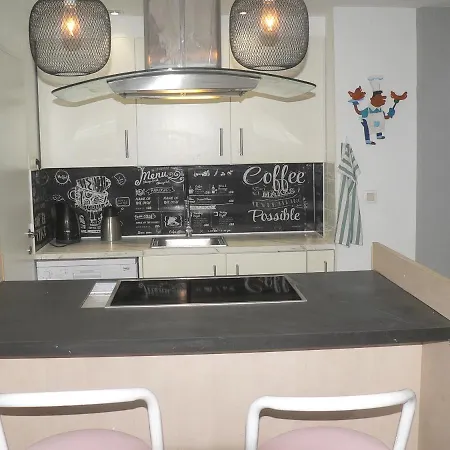 Centre 6 Rue Montagne Sainte Walburge, 4000 Liege, Pour 2 Pers A 3 Minutes De La Gare St Lambert Appartement