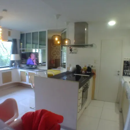 Appartement Centre 6 Rue Montagne Sainte Walburge, 4000 Liege, Pour 2 Pers A 3 Minutes De La Gare St Lambert Luik