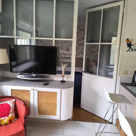 Appartement Centre 6 Rue Montagne Sainte Walburge, 4000 Liege, Pour 2 Pers A 3 Minutes De La Gare St Lambert Luik
