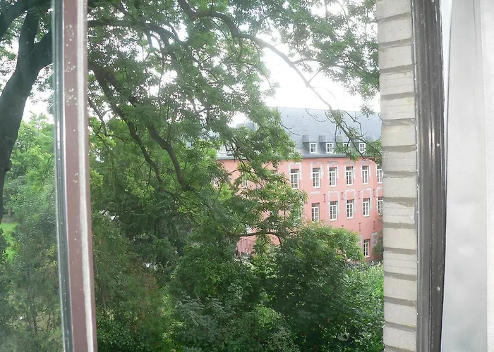 Centre 6 Rue Montagne Sainte Walburge, 4000 Liege, Pour 2 Pers A 3 Minutes De La Gare St Lambert Daire