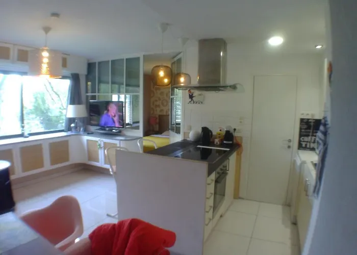 Daire Centre 6 Rue Montagne Sainte Walburge, 4000 Liege, Pour 2 Pers A 3 Minutes De La Gare St Lambert Liège