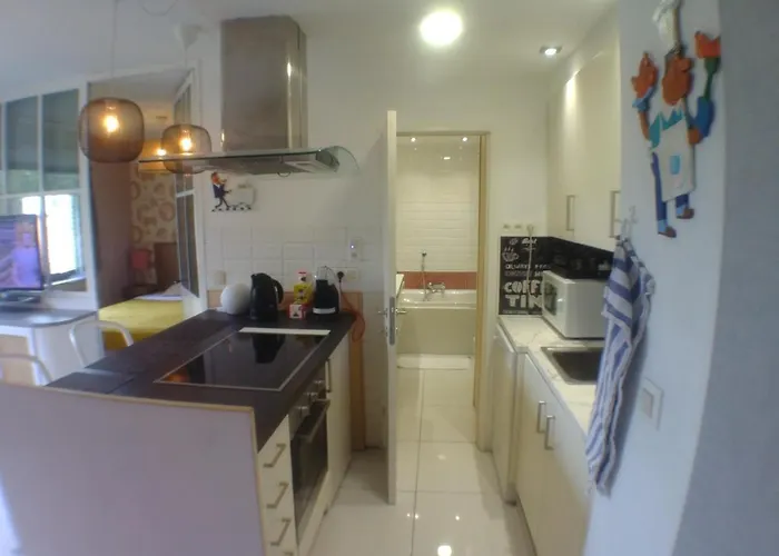 Centre 6 Rue Montagne Sainte Walburge, 4000 Liege, Pour 2 Pers A 3 Minutes De La Gare St Lambert