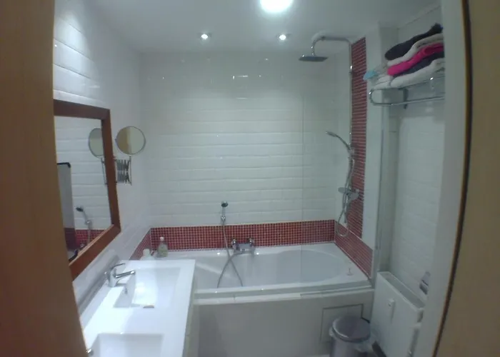 Centre 6 Rue Montagne Sainte Walburge, 4000 Liege, Pour 2 Pers A 3 Minutes De La Gare St Lambert Daire Liège