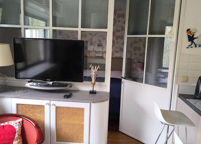 Daire Centre 6 Rue Montagne Sainte Walburge, 4000 Liege, Pour 2 Pers A 3 Minutes De La Gare St Lambert Liège