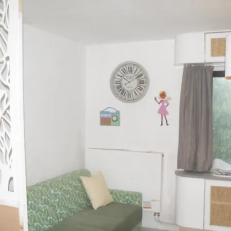 Centre: Cozy Near St Lambert Station Apartment Liege
