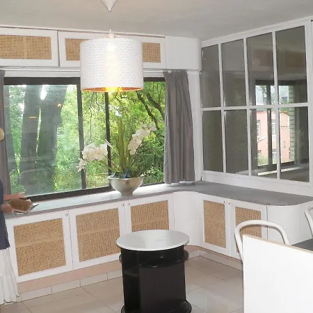 Centre: Cozy Near St Lambert Station * Liege