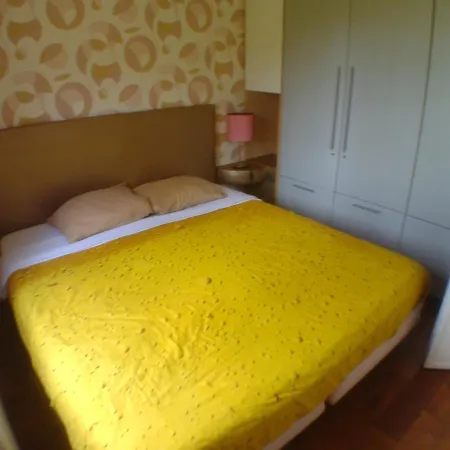 Centre: Cozy Near St Lambert Station Apartment Liege